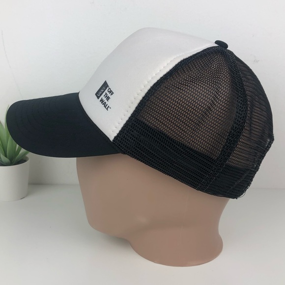Vans Off The Wall Black & White Trucker Style Snap Back Baseball Cap - Picture 9 of 16